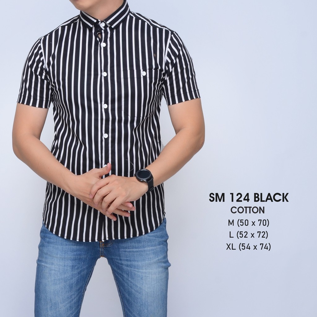  kemeja  pria  lengan pendek motif garis  garis  hitam putih  