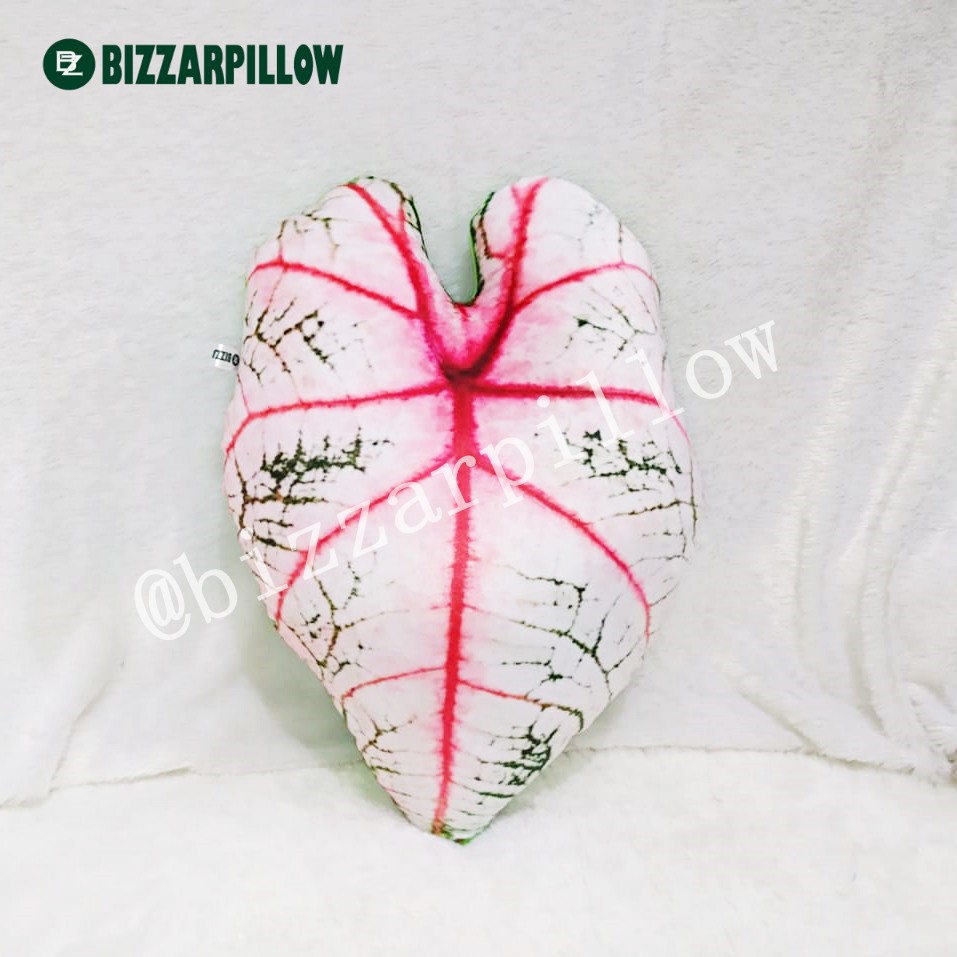 Bizzarpillow Bantal Bentuk Daun Tamanan Hias Size M BZ150