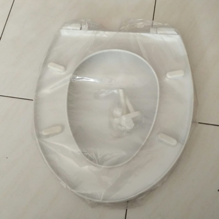 Cover closet Duduk / Tutup closet Toto