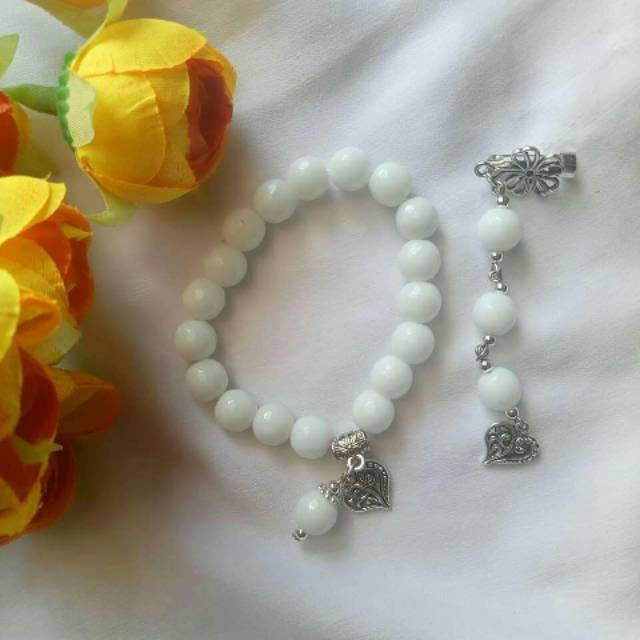 Gelang batu mutiara