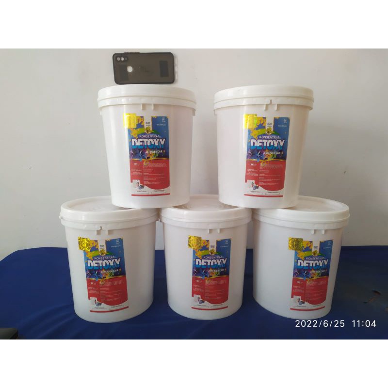 Konsentrat Detoxy/ BIANG DETOXY /BIBIT DETERGEN /BAHAN DASAR DETERGEN DETOXY  by YPL