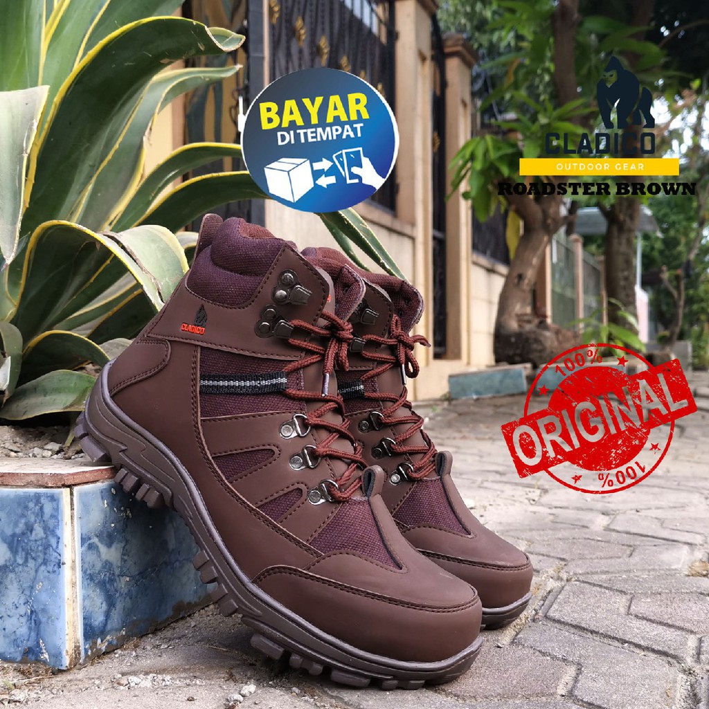 Sepatu Cladico Lion Low