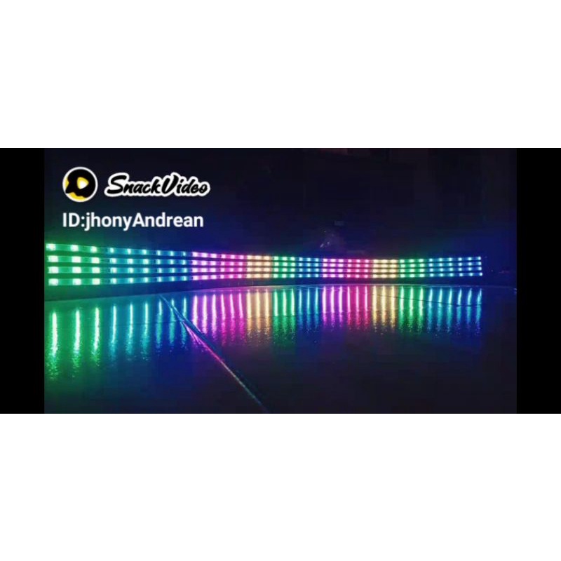 Strobo kaca mobil 40 mode LED putih 140 cm