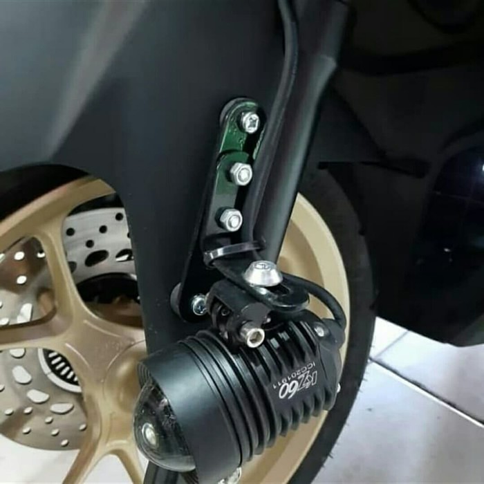 Breket Lampu Tembak Nmax aerox