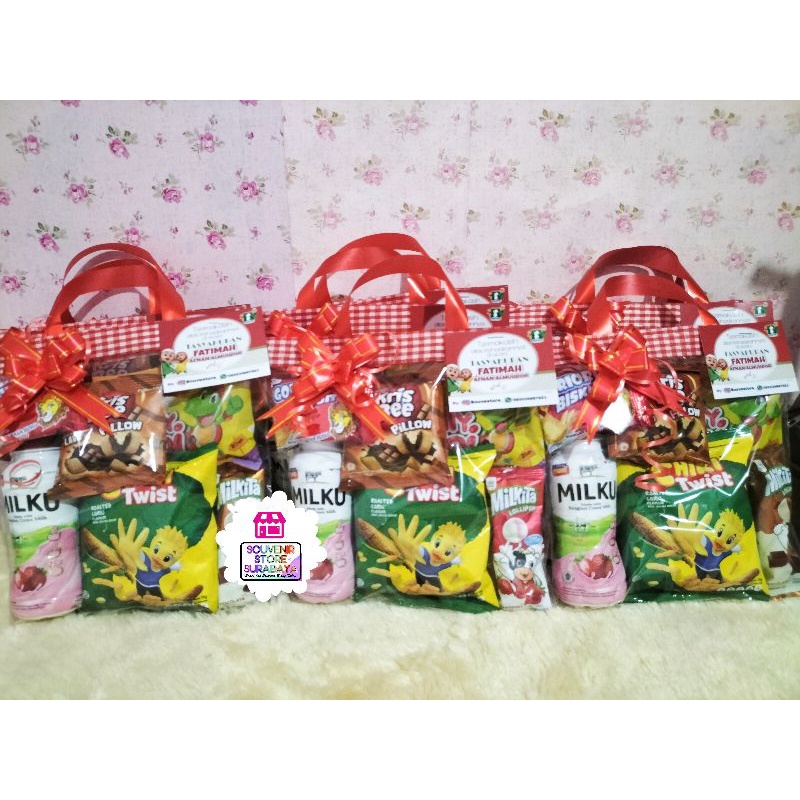 Snack Ultah Surabaya / Snack Ulang Tahun Anak / Bingkisan Snack Murah / Susu Milku / Milku Botol / Paket snack ulang tahun anak/ Hampers berbagi / snack berbagi