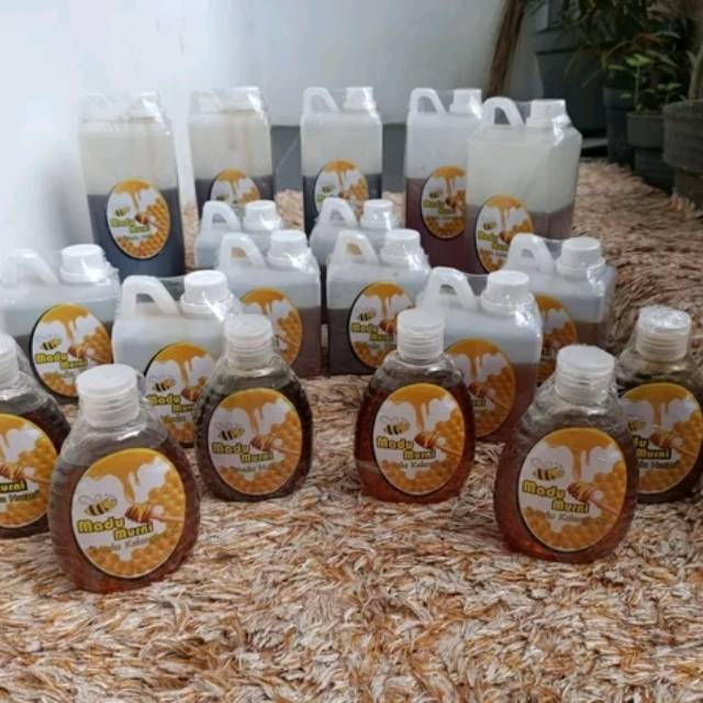 

Madu Murni Asli tanpa campuran apapun. Tersedia Madu Murni dari peternak Bogor dan Temanggung.