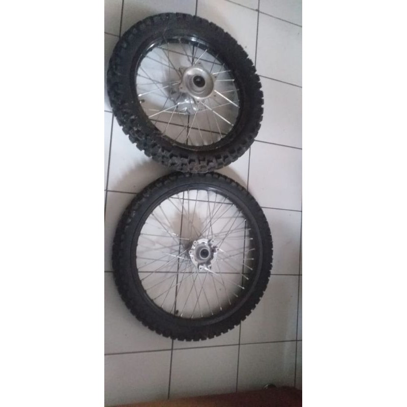 Honda CRF 1 paket ban Trail siap pakai PLUS Velg