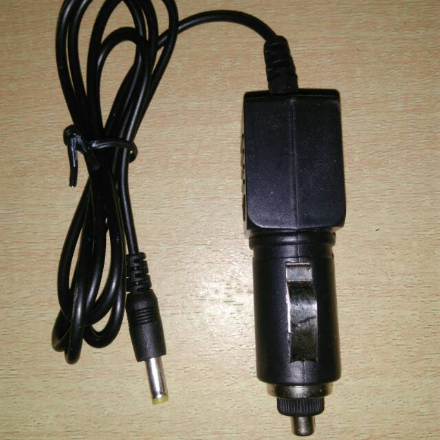 Adapter Lighter Charger Mobil Untuk DVD TV Portable