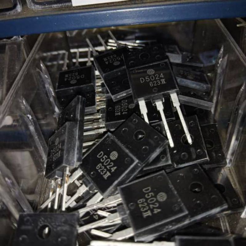 Transistor TR Horizontal Horisontal TV Polytron D5024 Ic D 5024 Body Besar Ori