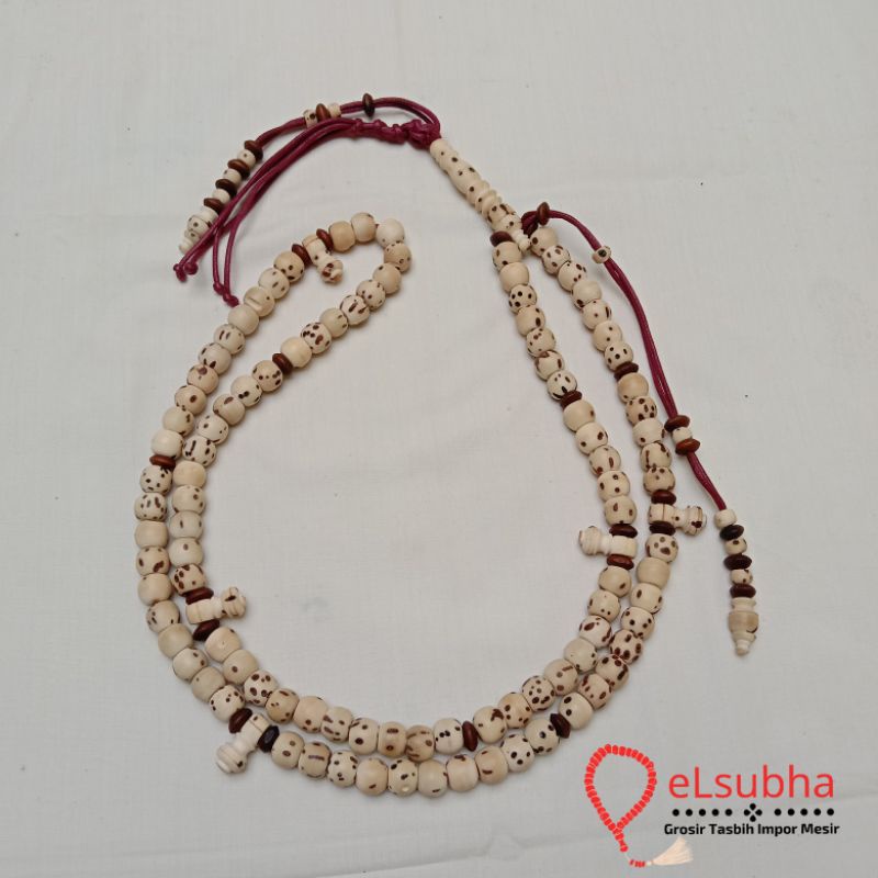 Tasbih Oud Sholib Putih Original Fes Maroko Sudah ditabarukkan di Zawiyah Kubro Sayyidi Syaikh Ahmad