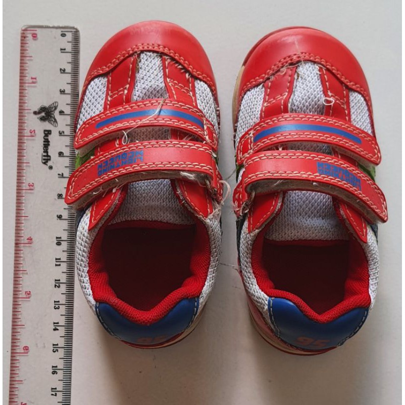 Sepatu anak disney cars