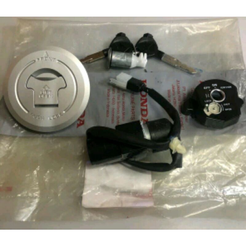 kunci kontak CBR 150 thailand lampu satu key set CBR 150 thailand