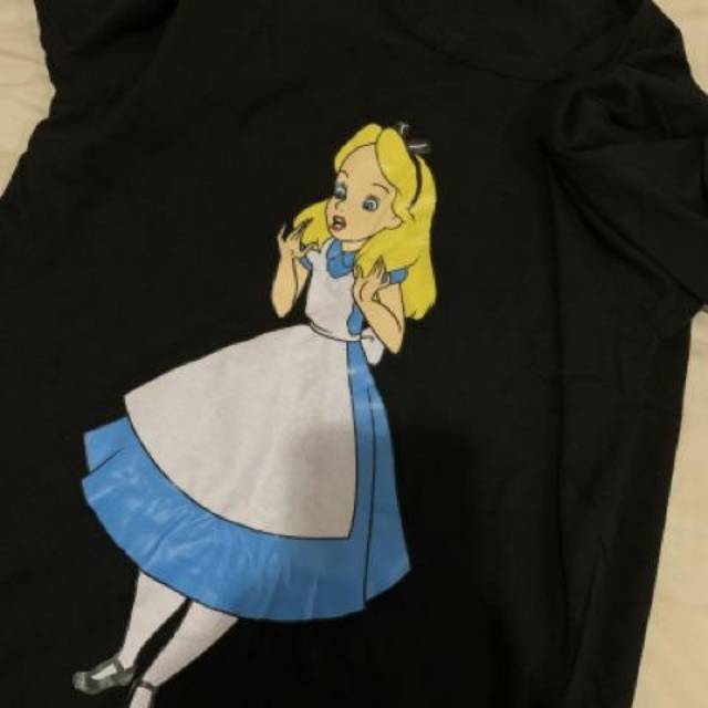 KAOS/OUTER ALICE IN WONDERLAND OVERSIZE| TUMBLR TEE HITAM PUTIH