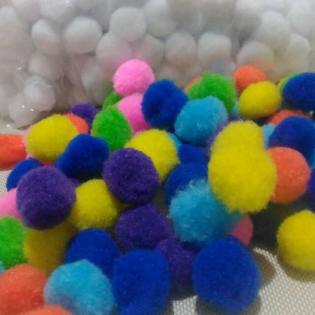 

Pom pom pompom bungkus per 100 pieces warna