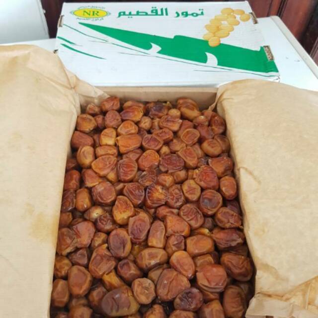 

BEST SELLER!!! KURMA SUKARI 500GR/KURMA RAJA /KURMA PREMIUM /KURMA MURAH