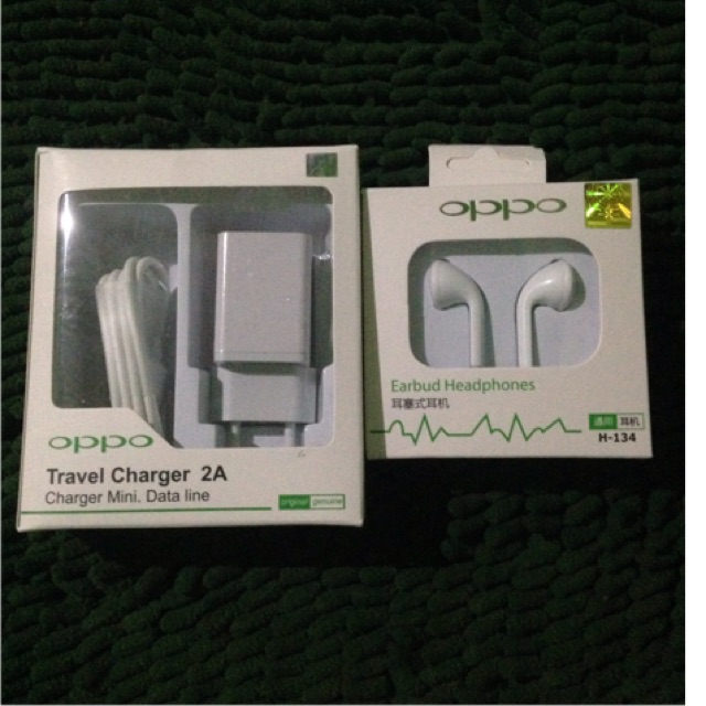 Charger Oppo travel adaptor fast carging 2A free Headset Oppo wireless original -putih