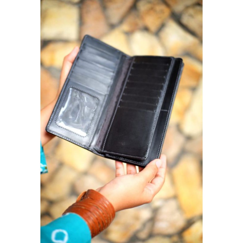 Aira Dompet Kulit Asli Unisex 30 Slot Kartu