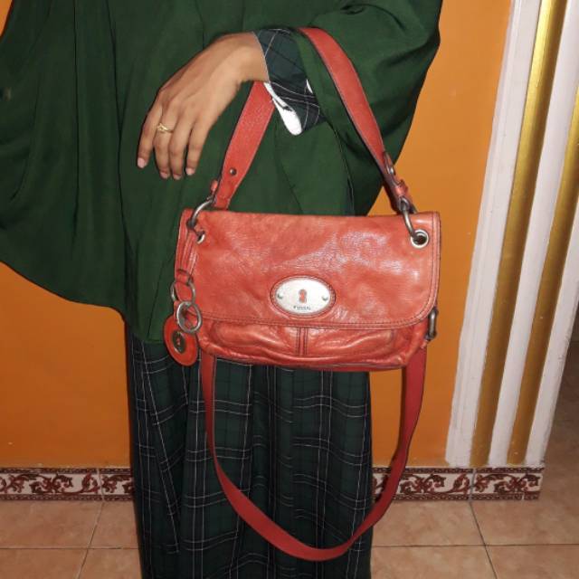 Fossil sling/hand bag women