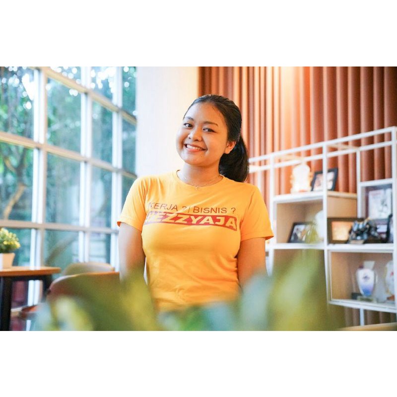 Kaos Elizabeth International / Baju Kaos Wanita / Street Wear / Kaos Lengan