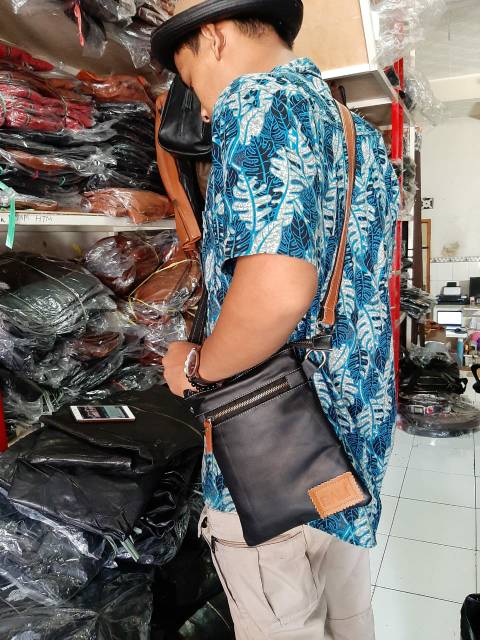 Tas Selempang Kulit Pria Slempang Pria Sling Bag Waistbag Cowok Tas Pinggang Pria Kulit Sapi Asli Original Premium Keren Terbaru Breaker