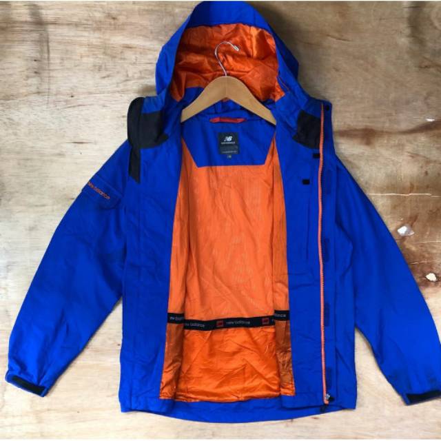 jaket new balance outdoor