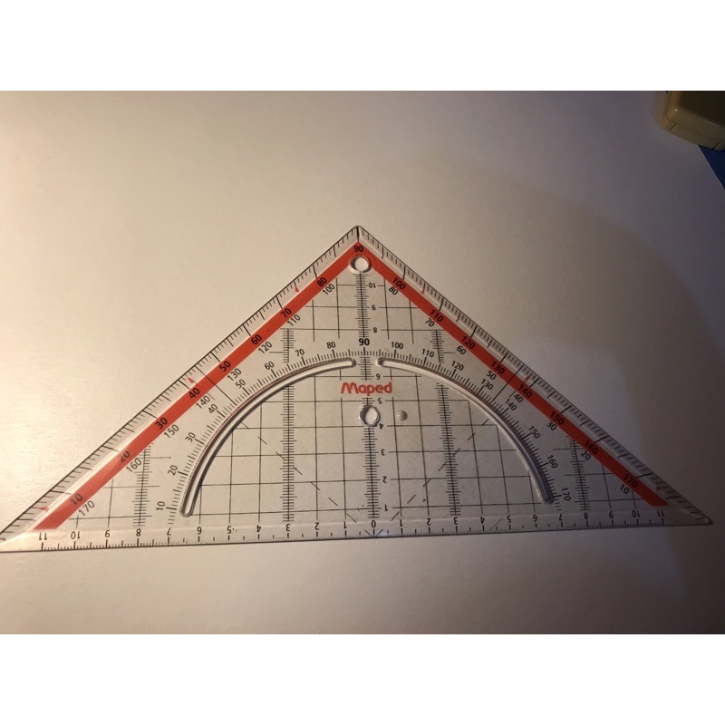 

Penggaris Mor / Rotring / Segitiga MAPED 20 CM