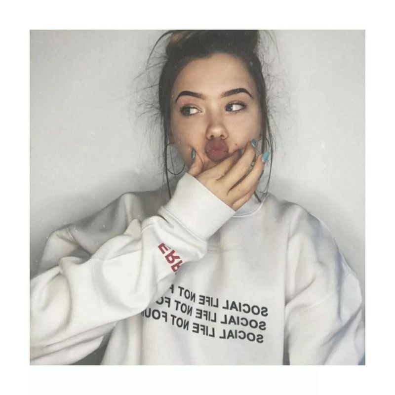 Sweater Error Kekinian