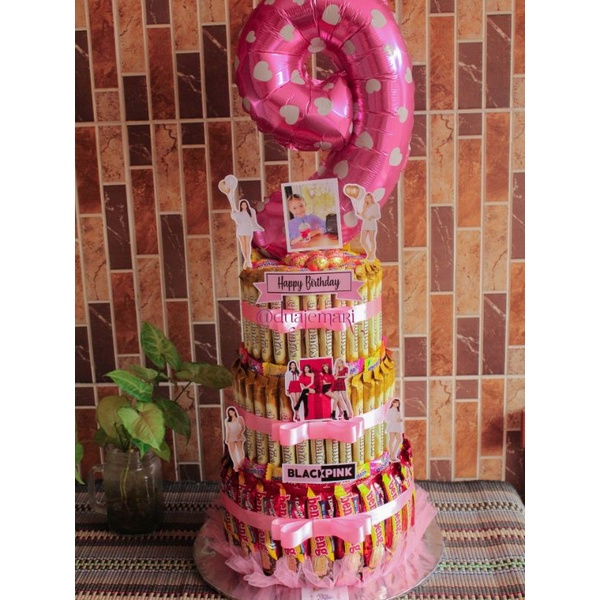 

Snack Cake Tart Lotus with Blackpink