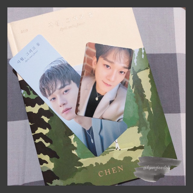 CHEN EXO DEBUT SOLO ALBUM APRIL & FLOWER SHARING