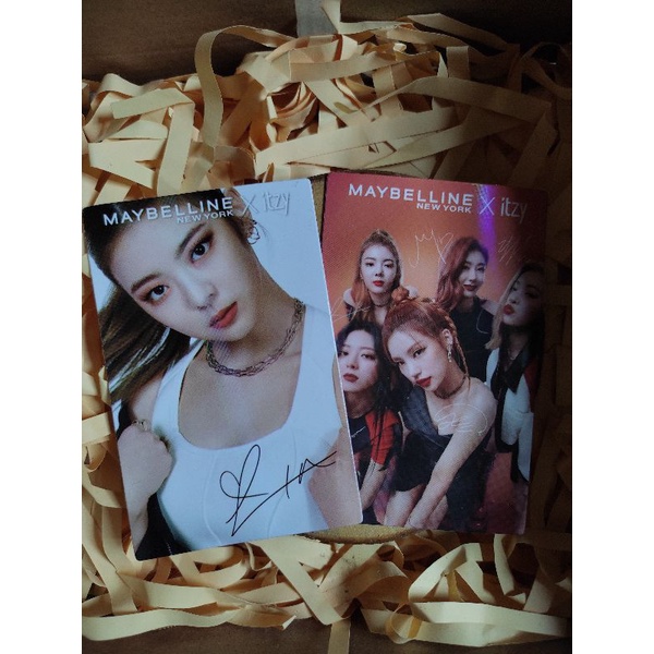 Maybelline x Itzy Official PC Photocard (Lia)