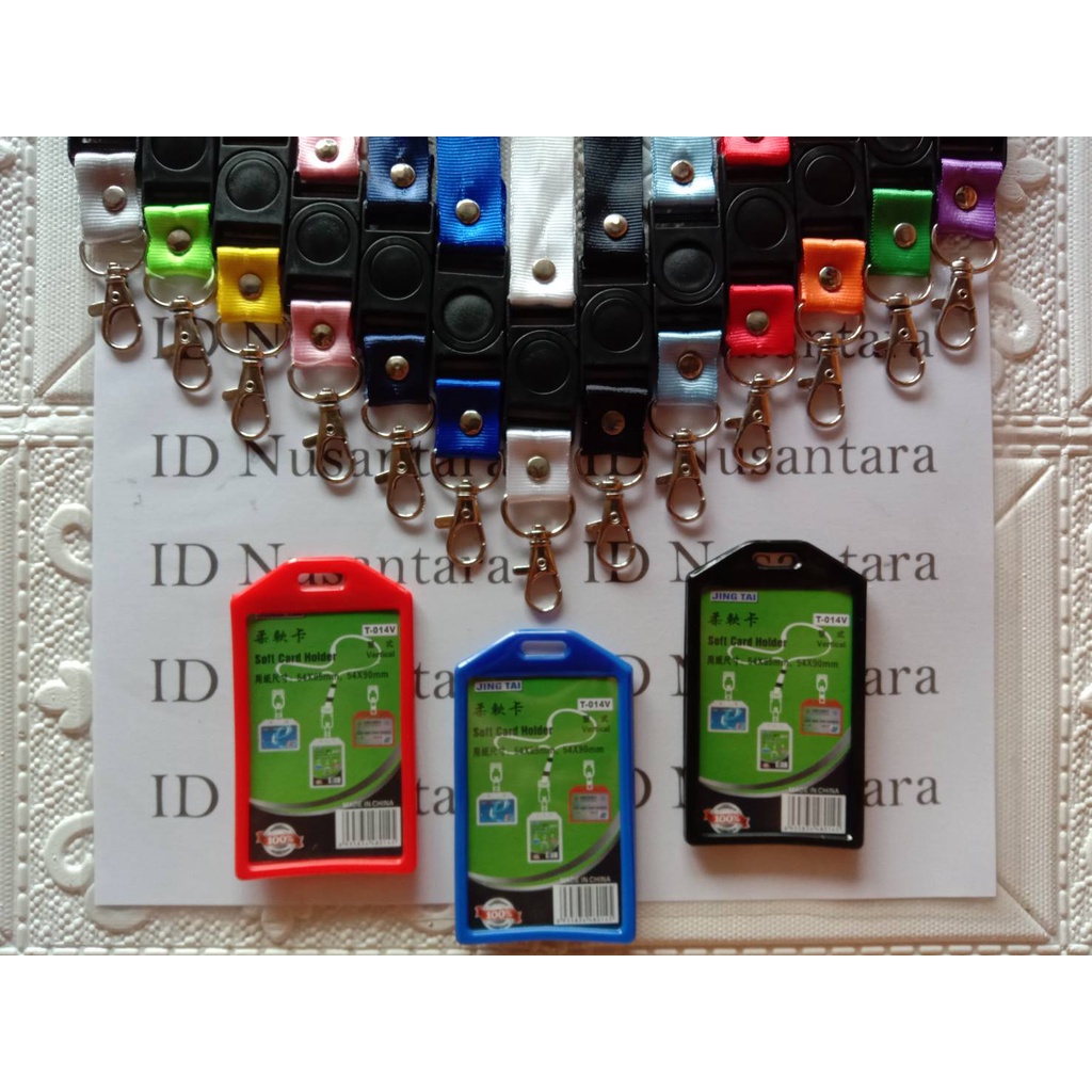 

Paket Tali 2cm Stofer + Casing ID Card Karet 1 Sisi T014V