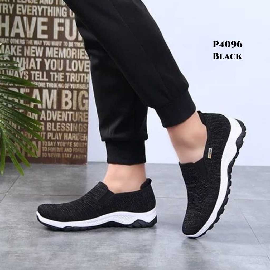 RESTOCK WYN Sneakers Men Import P4096