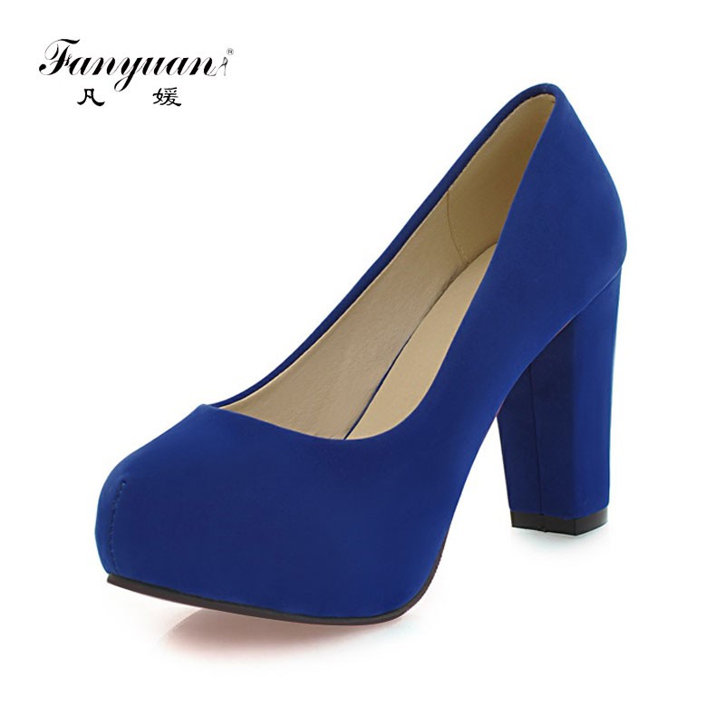 round toe platform heels