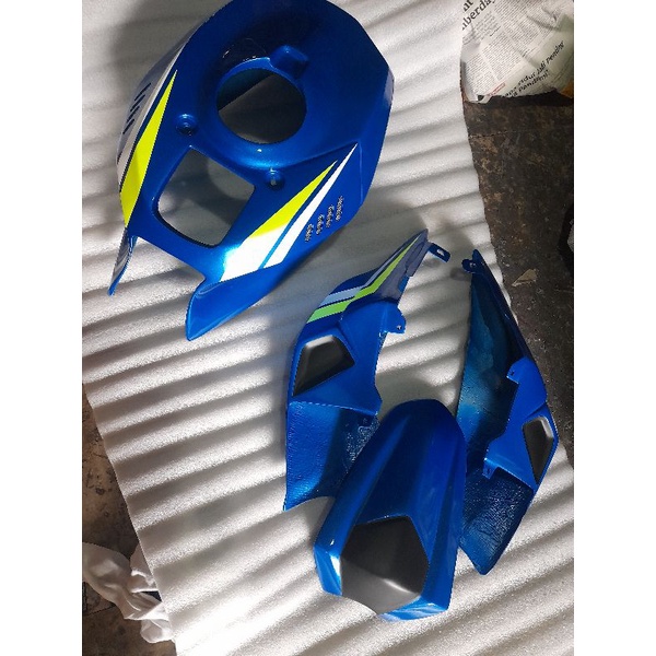 cover tangki gsx R150  cover bodi gsx R150 single seat gsx R150 paketan