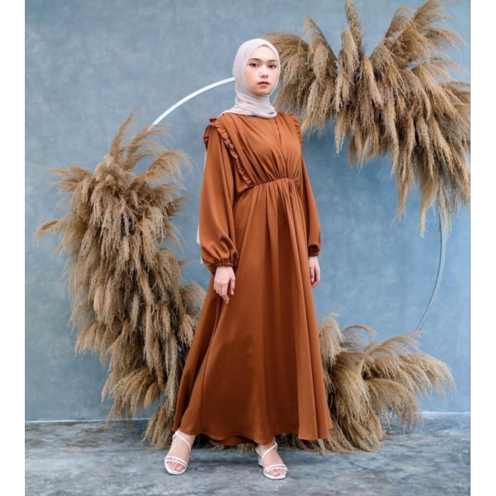 Eleore Dress by Edmee