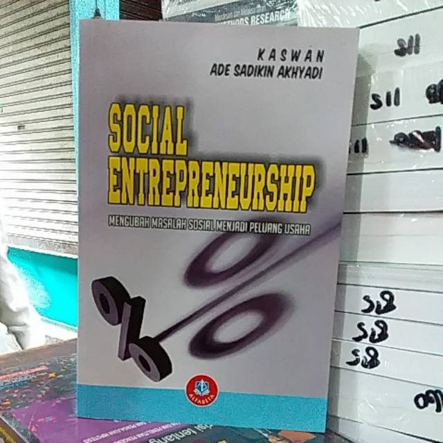 Jual Buku Social Entrepreneurship Mengubah Masalah Sosial Menjadi ...