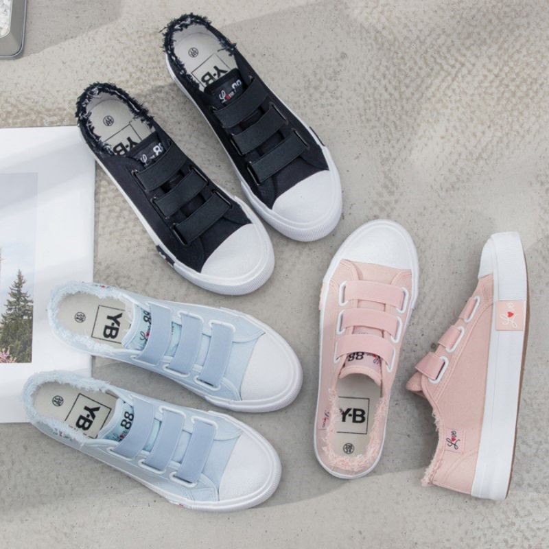 S0082 - Sepatu Sneaker Wanita Tanpa Tali