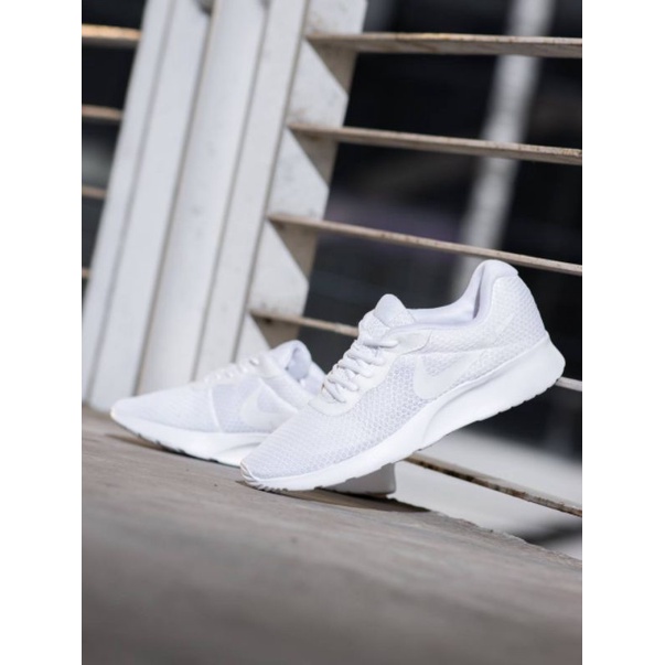 Sepatu Tanjun Full White Original OEM Sneakers Pria / Sepatu Running Pria Dan Wanita