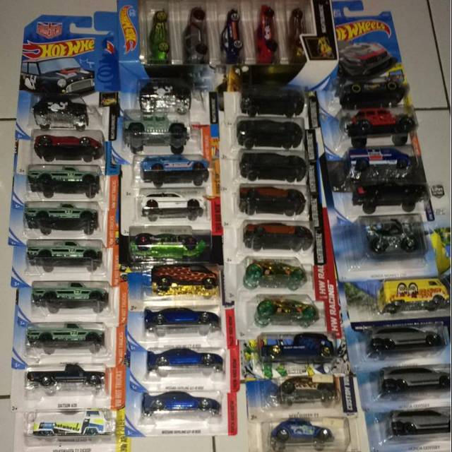 Paket hotwheels 42pcs
