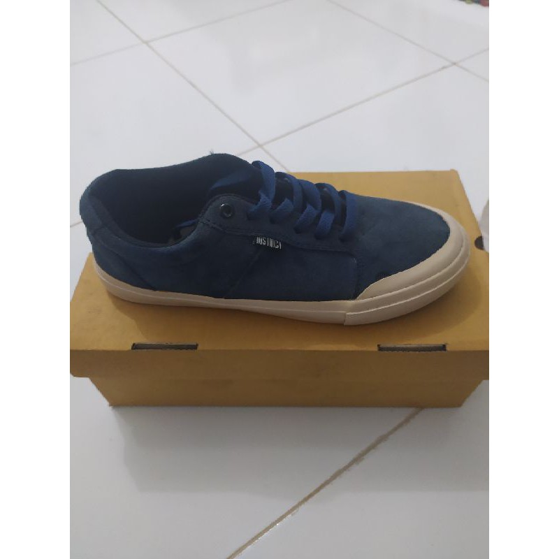 Instinct footwear Toecap navy