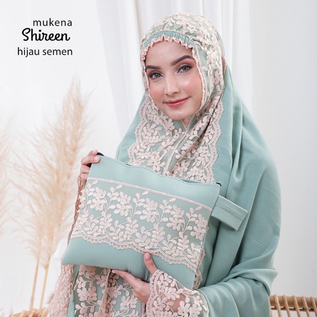 MUKENA CANTIK LEBARAN