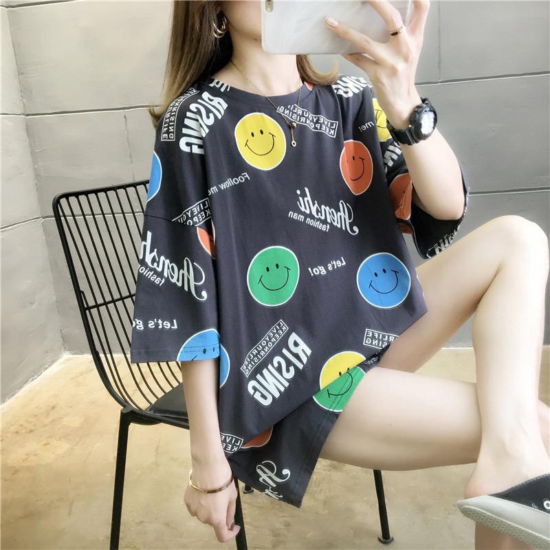 Oversize Tee Tshirt Wanita   Model Longgar Motif Smile Bulat