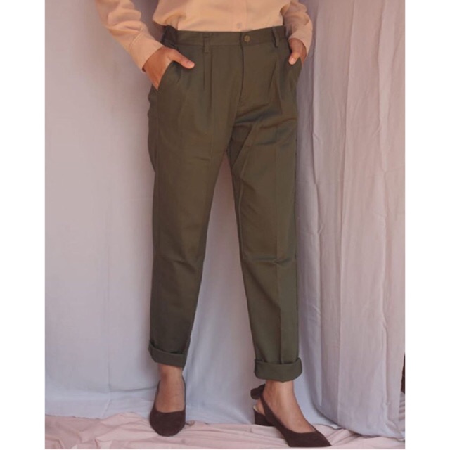 baggy army pants