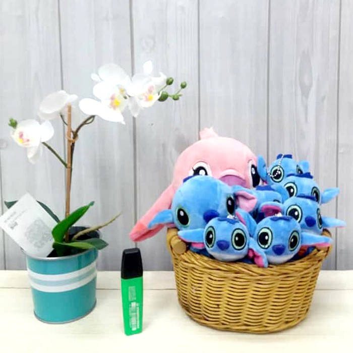 Gantungan kunci Keychain Boneka stitch florist bucket souvenir kado superman avangers batman thor