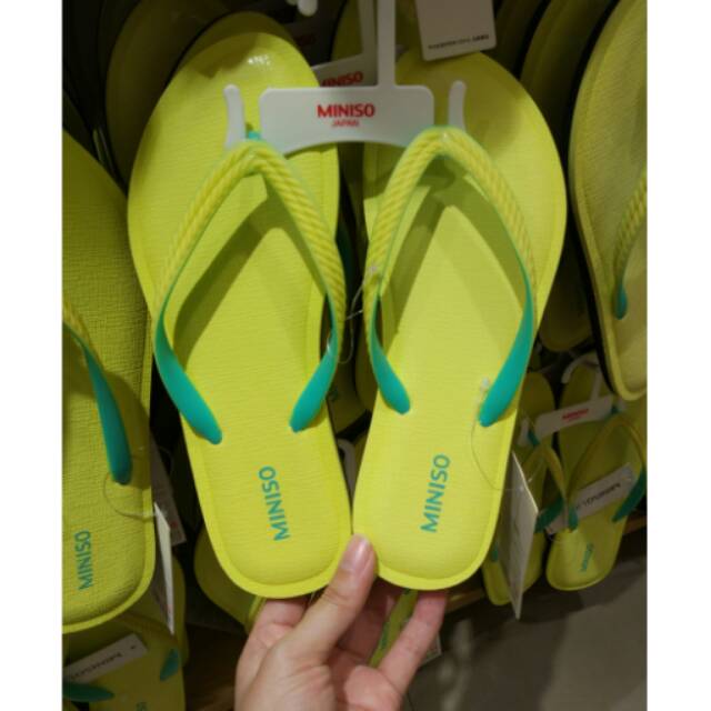 Miniso sandals