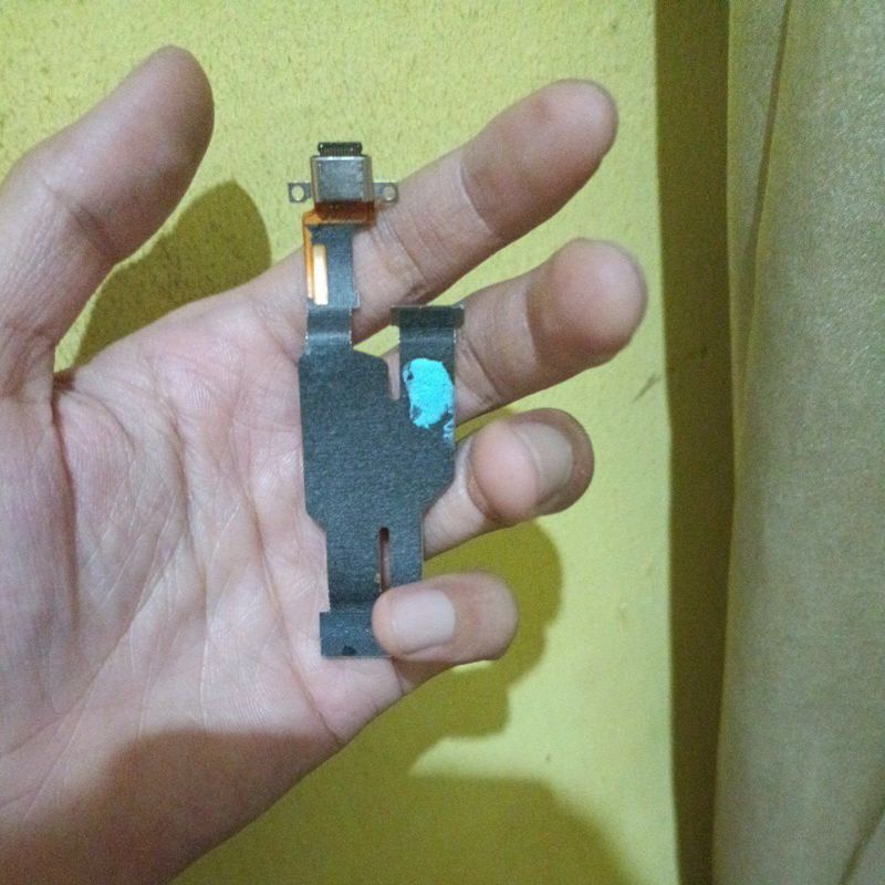 Flexible port charger bawah rog phone 5