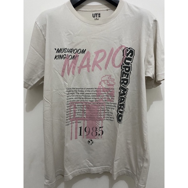 kaos mario uniqlo size XL