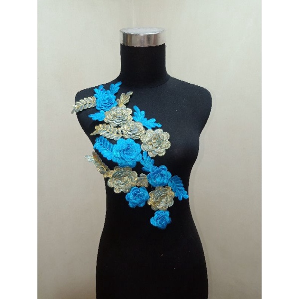 Renda bordir bunga emas kombinasi