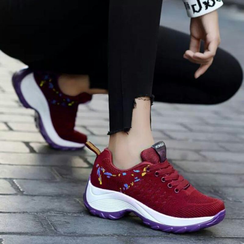 SEPATU SNEAKER WANITA / SEPATU WANITA SNEAKER / SEPATU SPORT / SEPATU JOGGING / SNEAKER WANITA