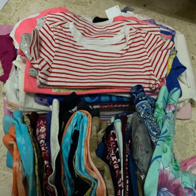 paket jualan mini  Grosir baju legging celana anak branded sisa ekspor